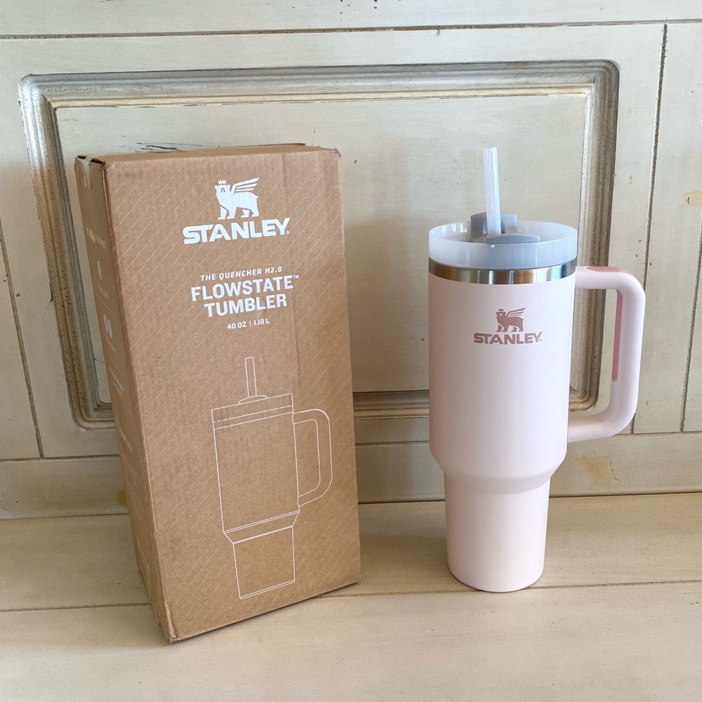 NWT Rose Quartz 40 oz. Stanley Quencher H2.0 Flowstate Tumbler - Picture 5 of 6